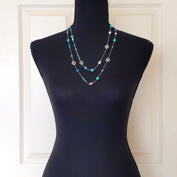 The Limited Multiple Shapes/Colors/Materials Chained Long Necklace. - Picture 1 of 4